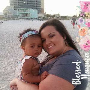 Meet your Posher, Hillary